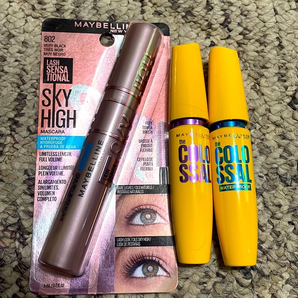 2 for $25 or 5 for $50🩵 3 Maybelline Mascara’s: Colossal reg+wp and Sky High wp - Picture 1 of 8